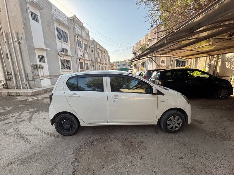 Daihatsu Mira 2012 1