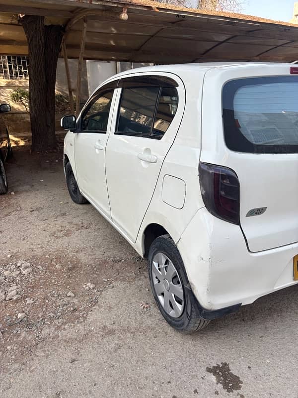 Daihatsu Mira 2012 2