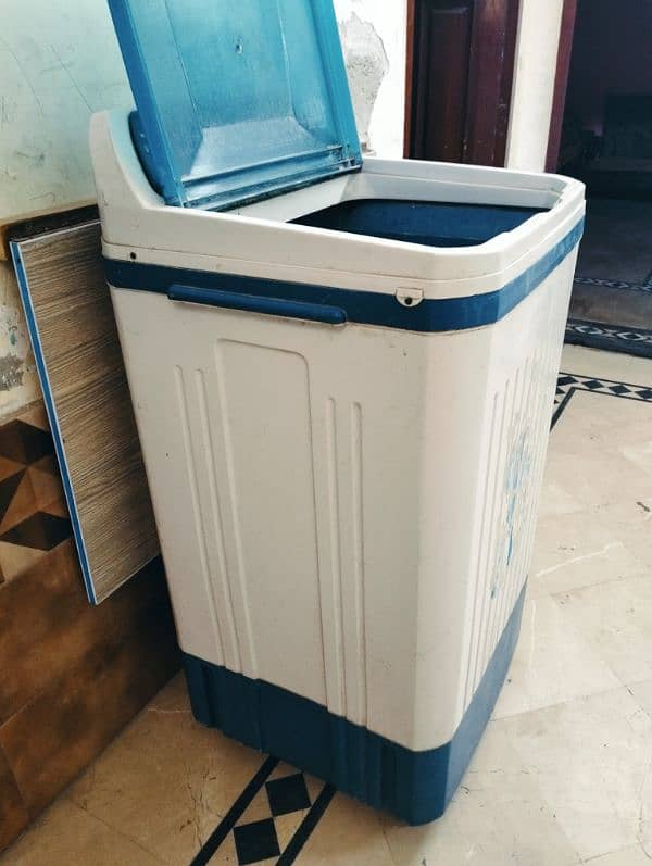 Full size washing machine for sale 4