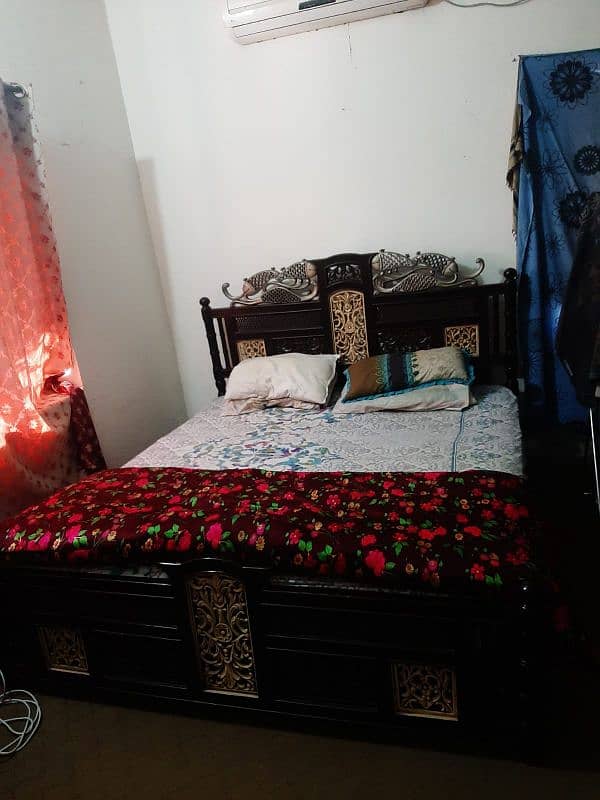 crafted wood bed set for sale 1