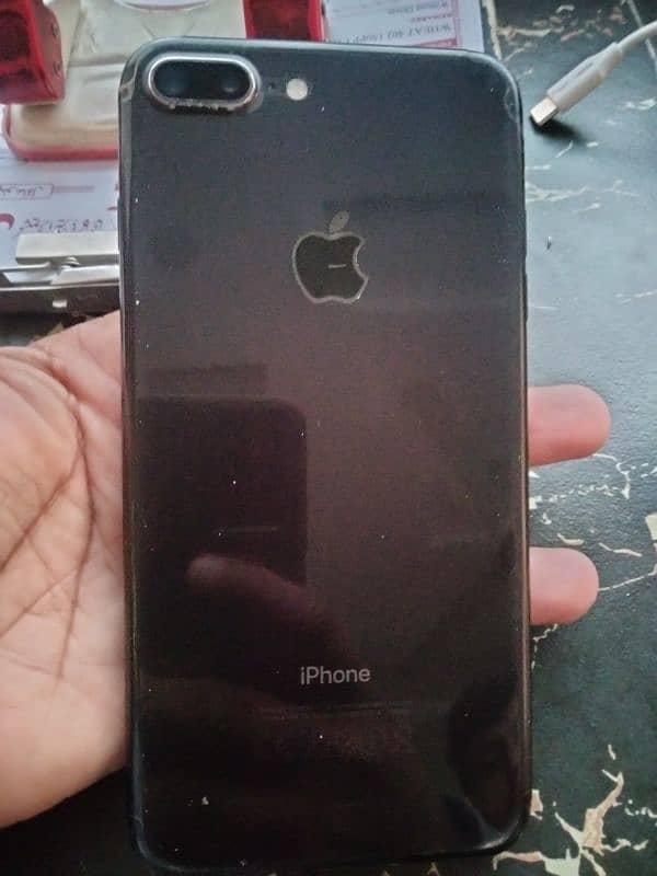 iphone 7+ good condition only mobile pta approved battery health 100% 2