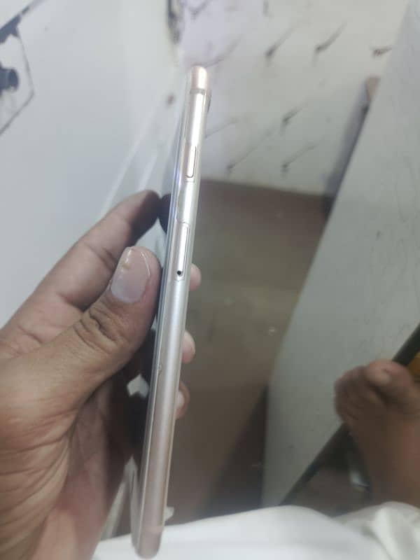 iphone 8+ Approve Only set 64Gb btry change onlybontact 03111047343 3