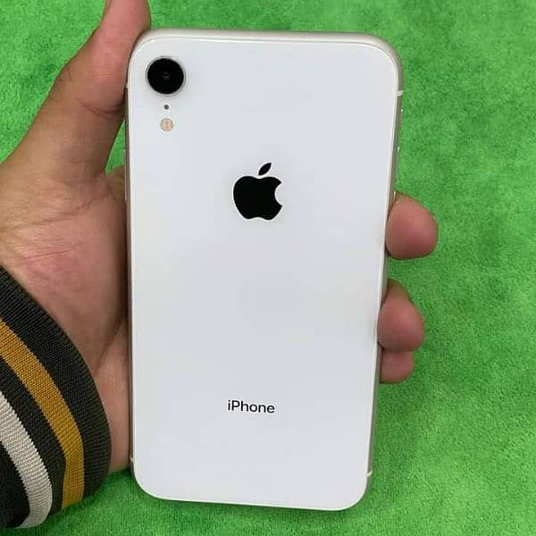 iPhone xr pta approved 128 GB 4