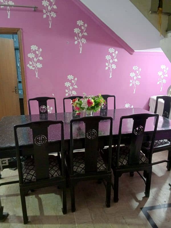 Dining table 8 seater 1