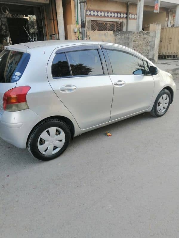 Toyota Vitz 2010 3