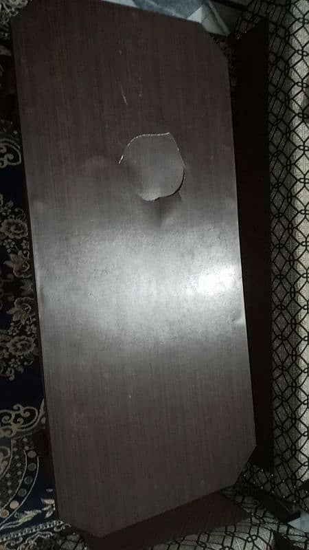 damaged center table 1