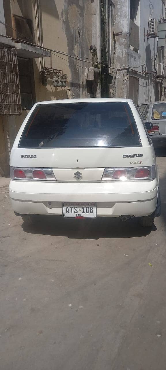 Suzuki Cultus VXLi 2010 3