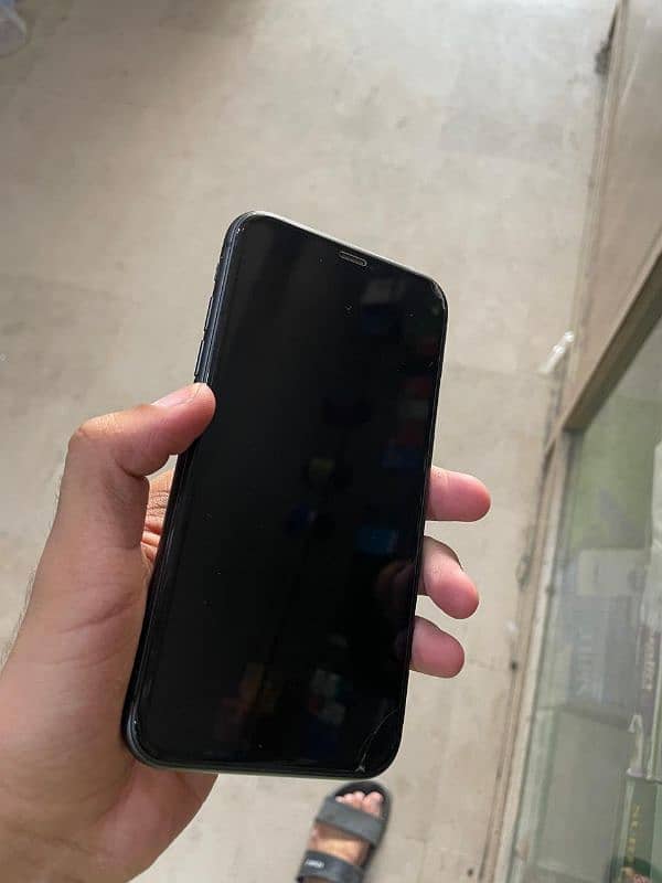 iphone 11 64 gb jv only battery on service everything is original 2