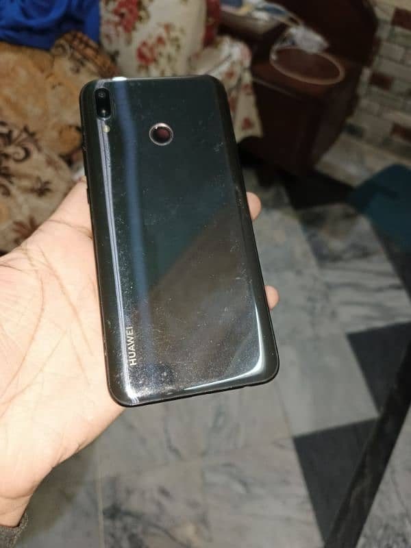 huawei Y7 prime 2019 4