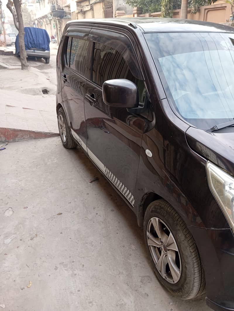 Suzuki Wagon R 2019 4