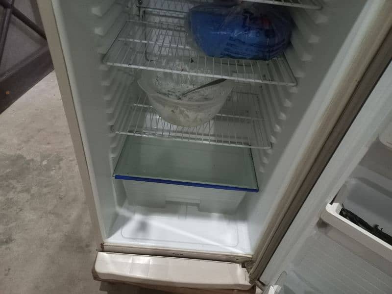 Dawlance Refrigerator 10/10 condition 1