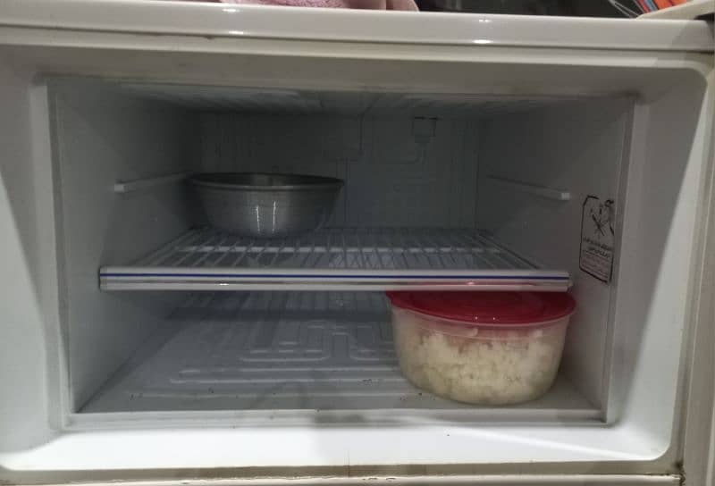 Dawlance Refrigerator 10/10 condition 2