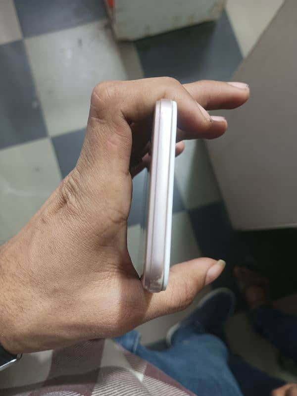 oppo A57 0