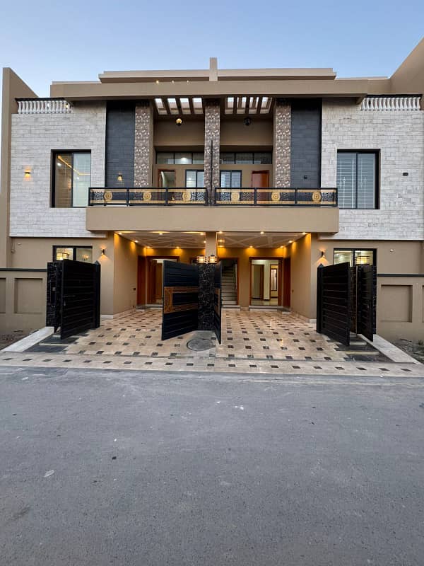 5 MARLA BRAND NEW HOUSE FOR SALE IN PARK VIEW CITY LAHORE 0