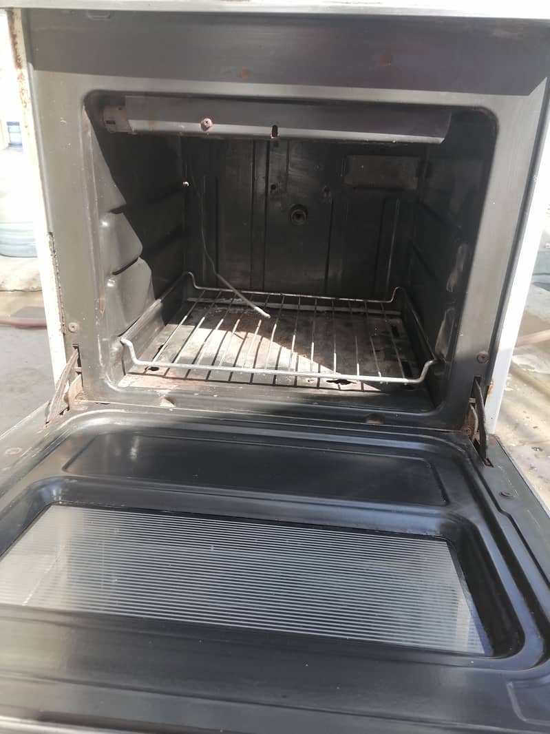 Italian Oven INDESIT Cooking Range (stove with built-in Gas oven) 9