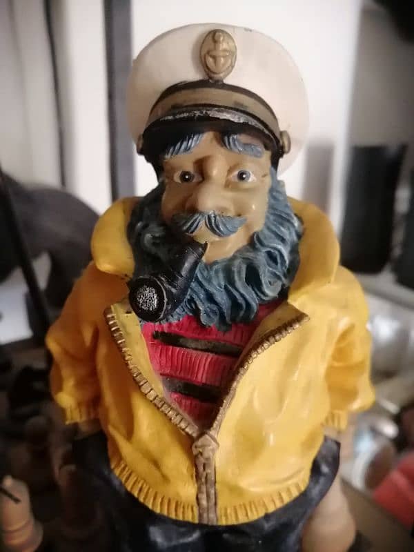 Statue captain sailor Vintage 3