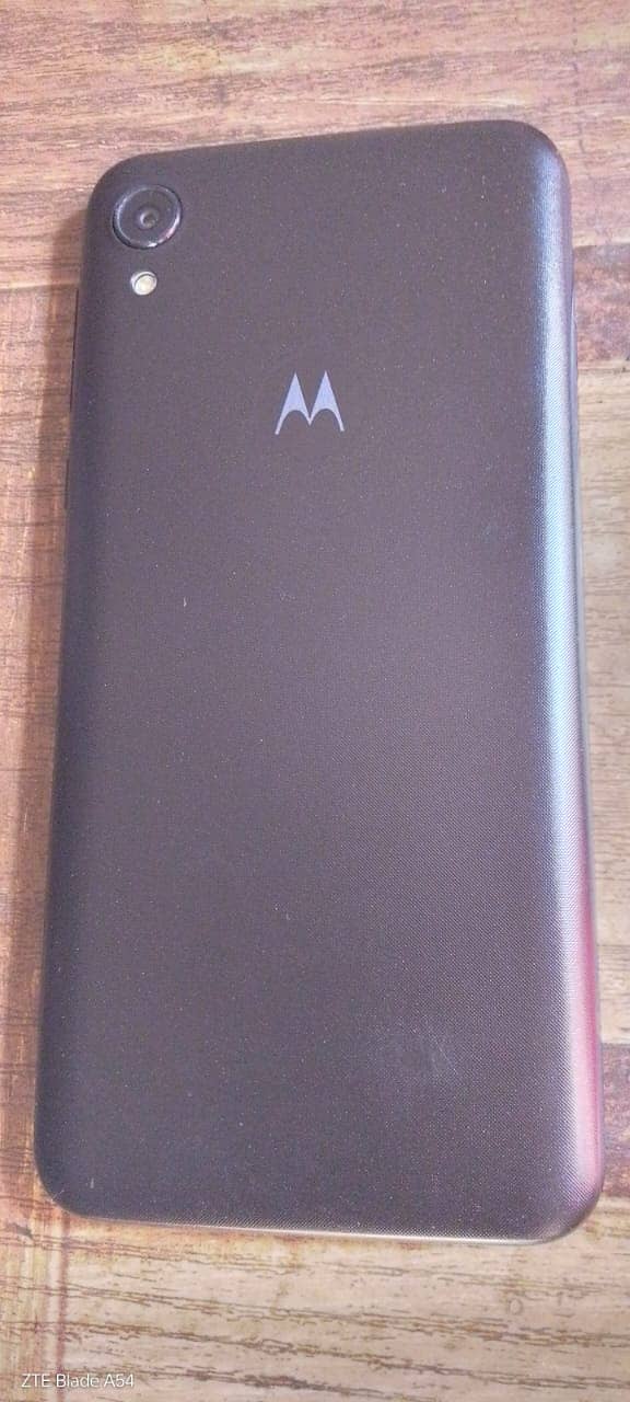 Motorola E6 2