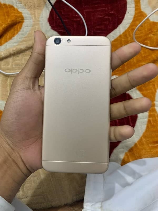 OPPO A57 1