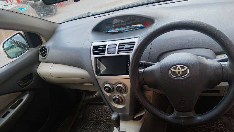 Toyota Belta 2011 5