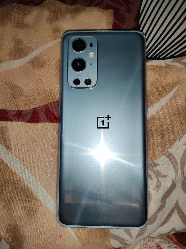 OnePlus 9 pro 0