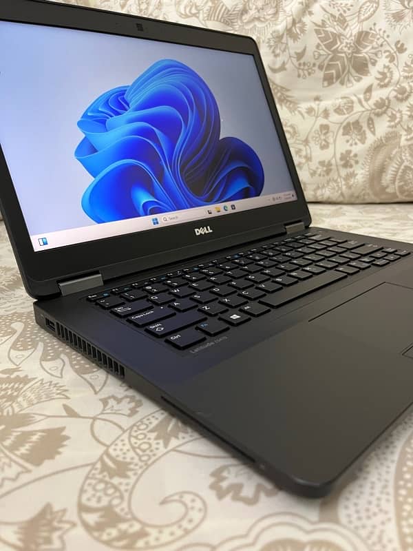 Dell Latitude i5-6th generation 0