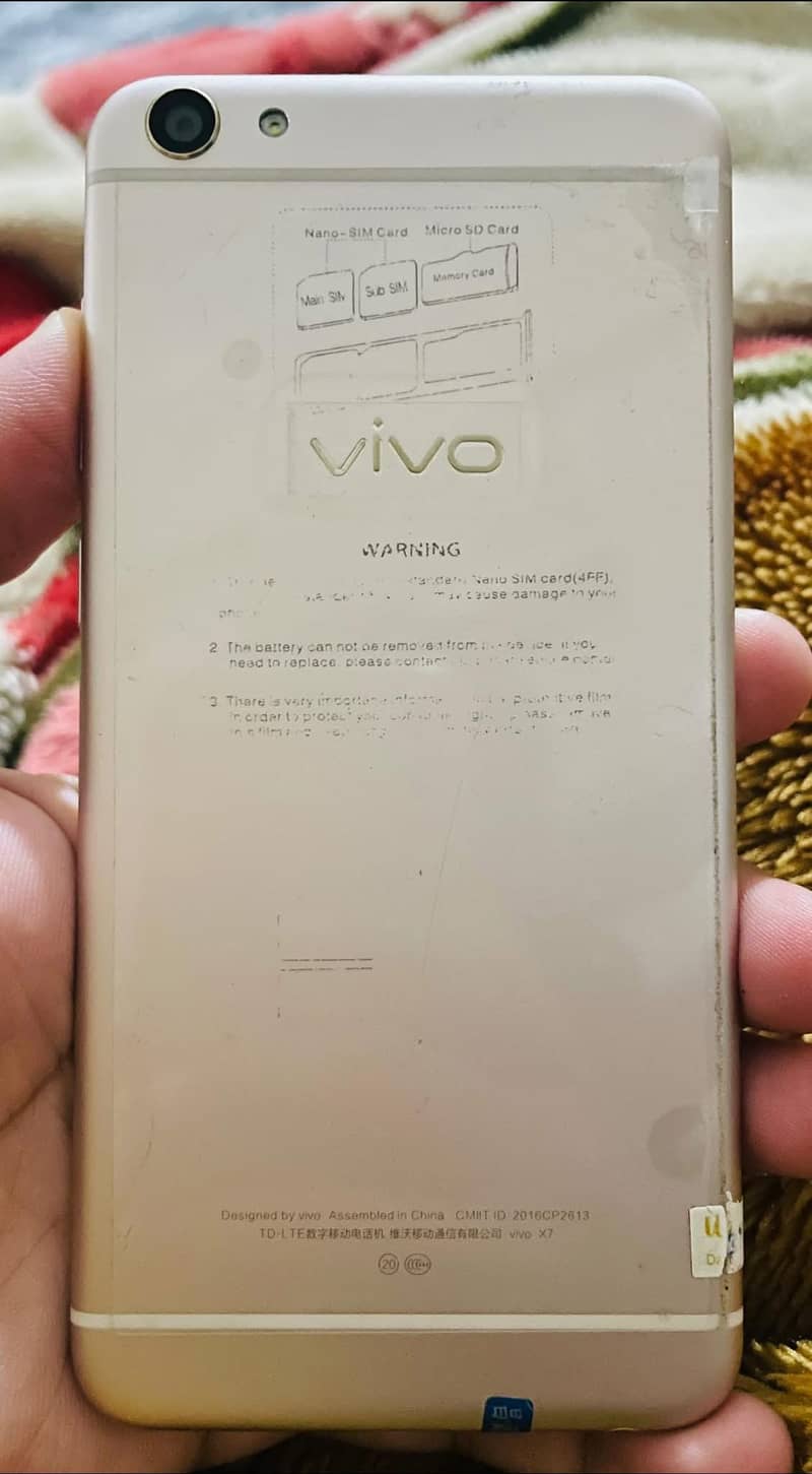 Vivo x7 4/64 1