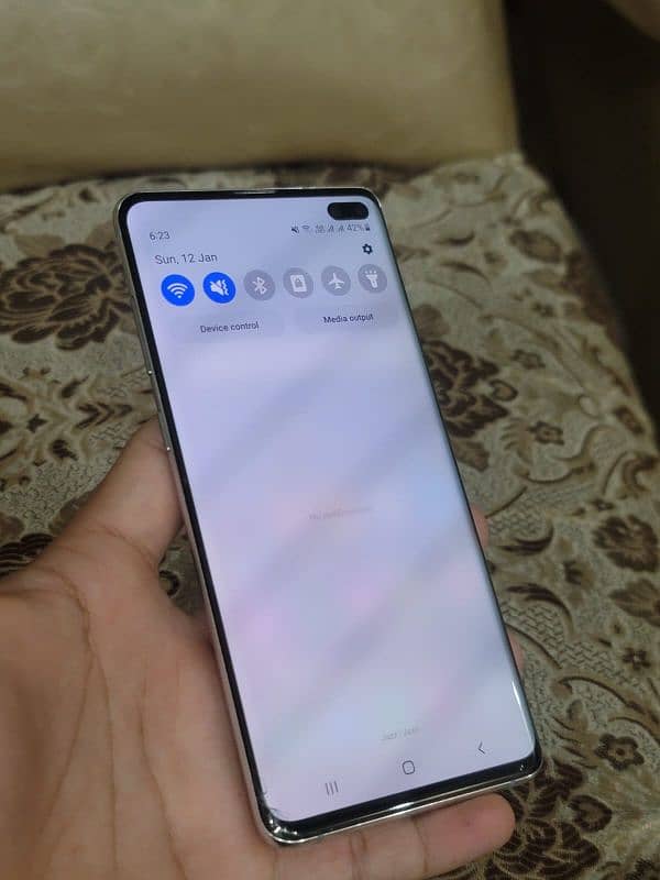 samsung s10 plus 8/128 approved 6