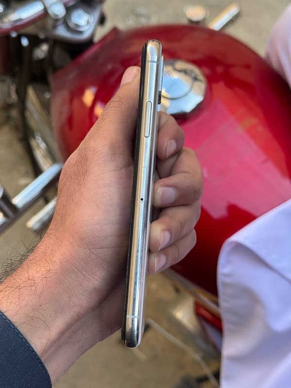 iPhone X 256 pta registered 3