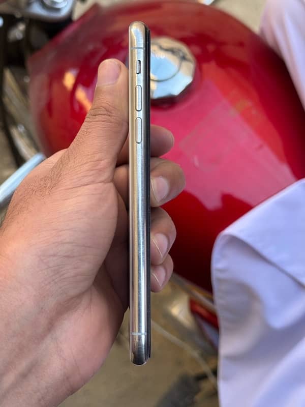 iPhone X 256 pta registered 4