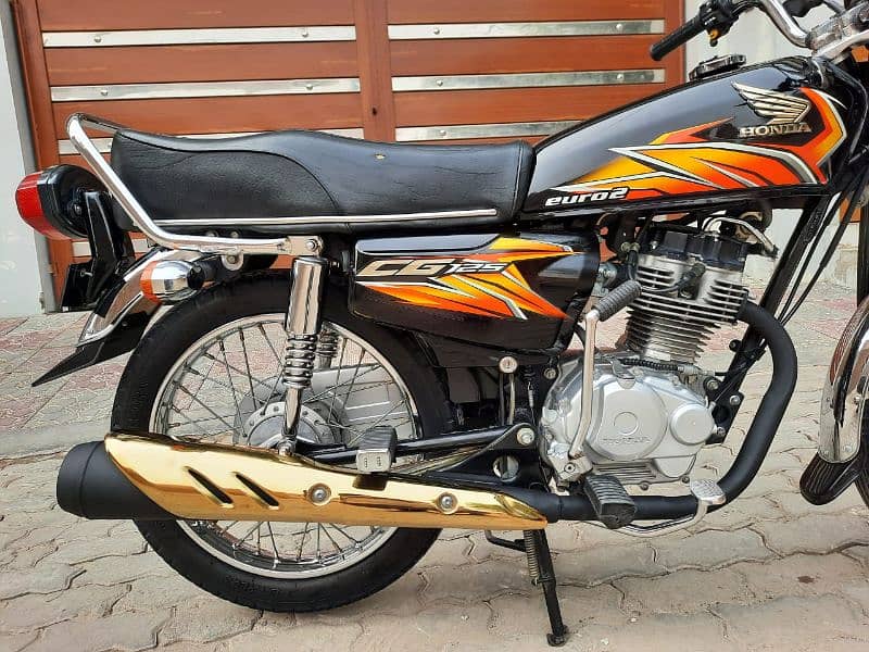 Honda CG 125 2021 Model 4