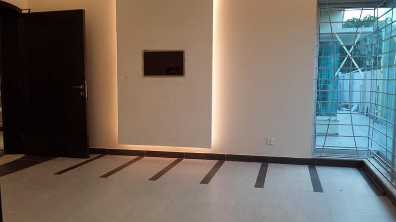 Ideal Location 1 Kanal Modern House Available For Rent in DHA Phase 6 3