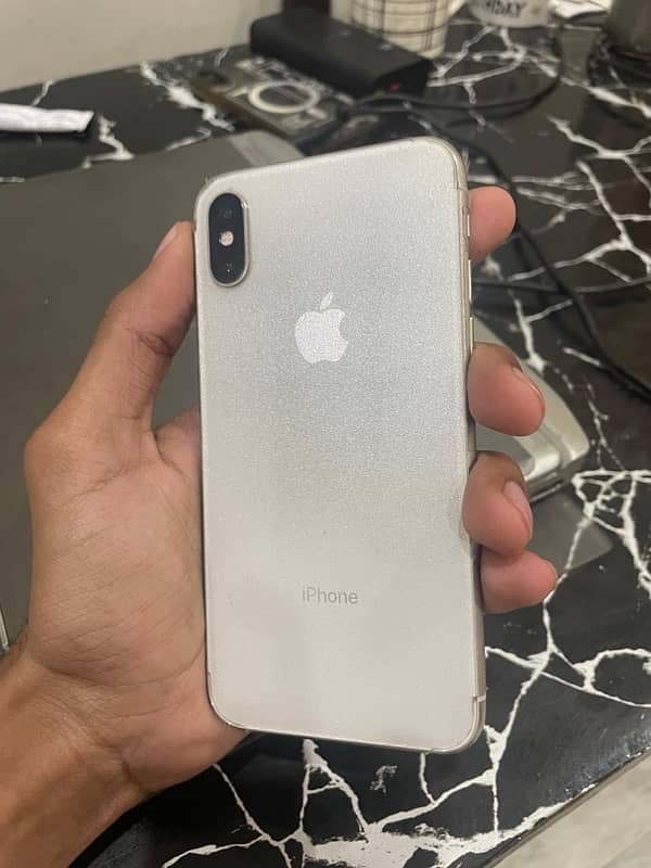 Iphone x 64 official pta/daba LLA model 3