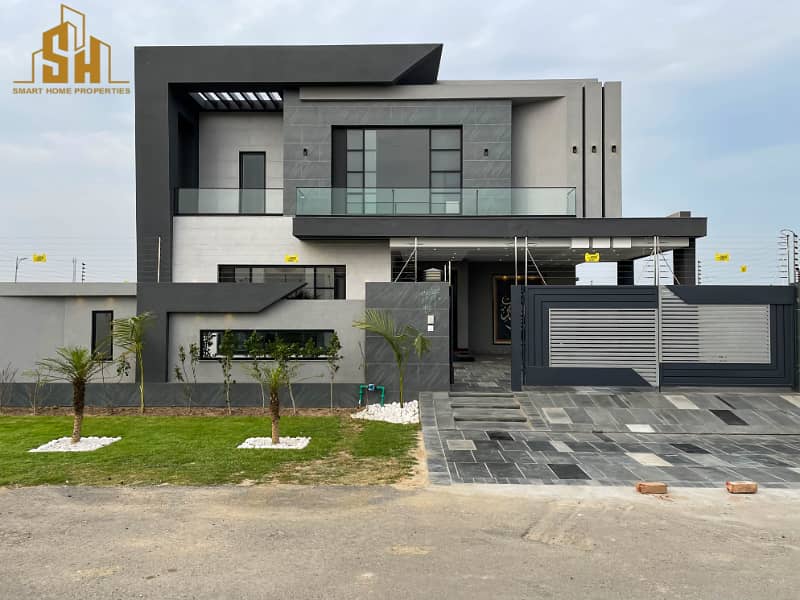 Beautiful Designed 1 Kanal Modern House For Sale In DHA Phase 7 0