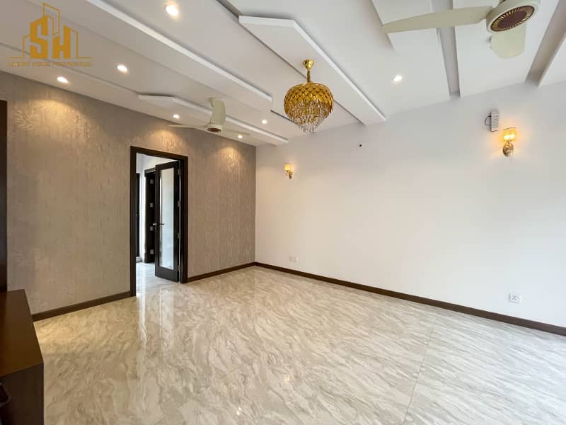 Beautiful Designed 1 Kanal Modern House For Sale In DHA Phase 7 22