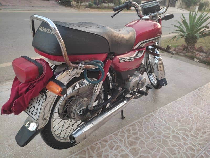 Honda CD-70CC 2016 First Owner - Well Maintained Bike 12