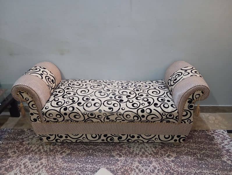 sethi 2 Seater 2