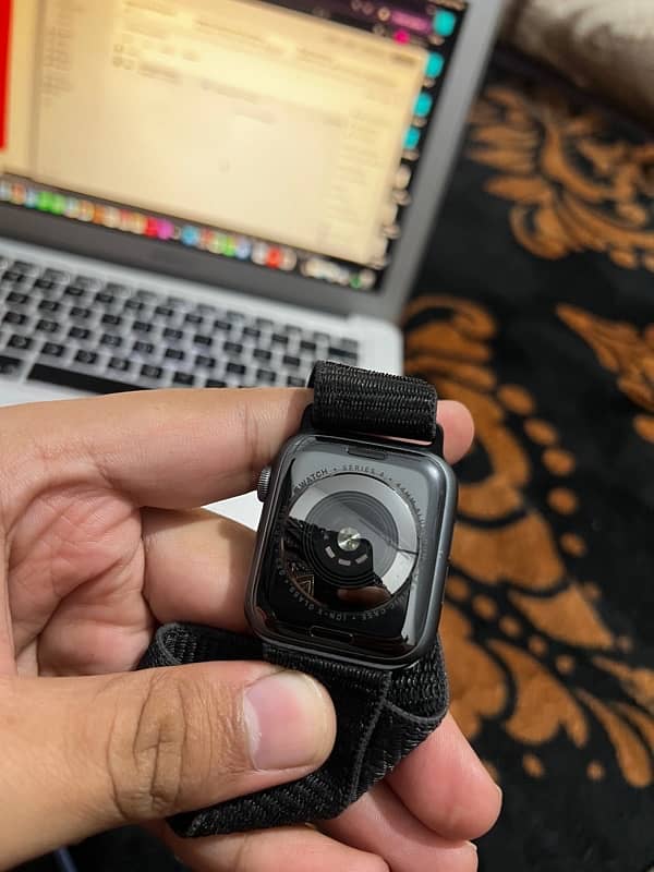 Apple watch series 4 1