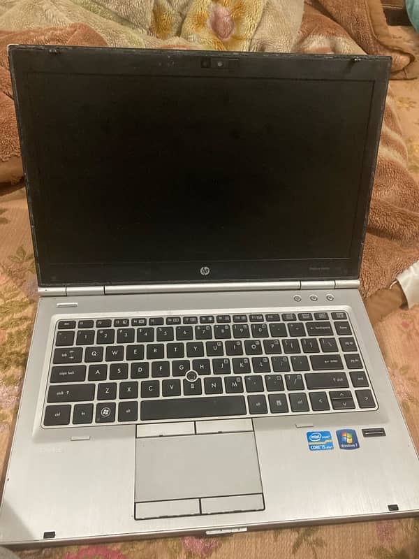 HP Elitebook 8450p in Cheap price with bag 2