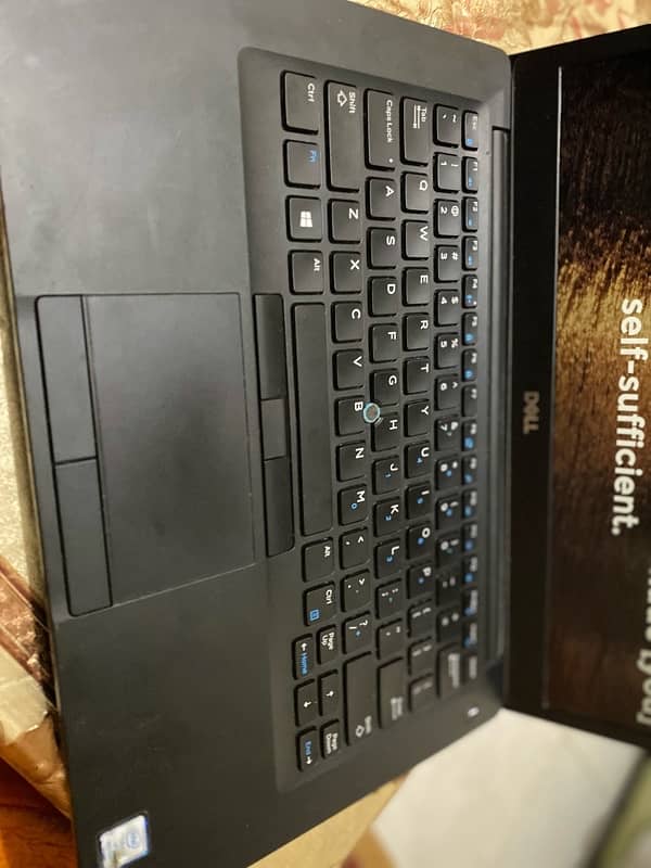 Dell Latitude 7490 Core i7 vpro 8 Gen With Touch Screen 8