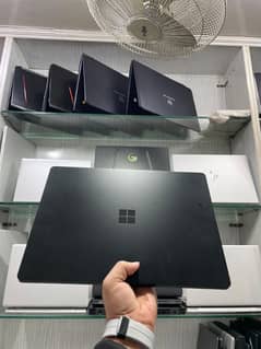 Surface Laptop 4 : Core i5 11th Gen : 8/256