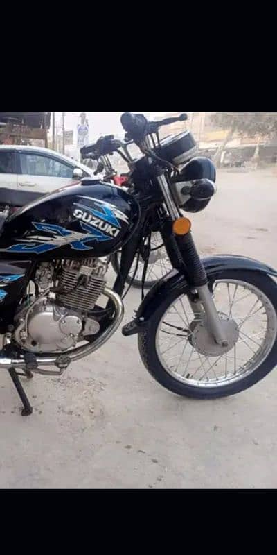 Suzuki 150 GS 10 by 10 condition 1