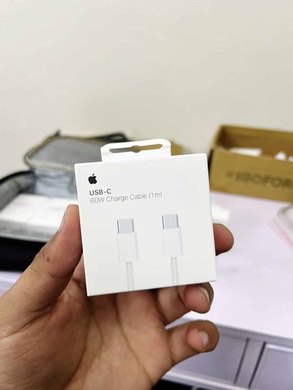 APPLE ORIGINAL Charger 3