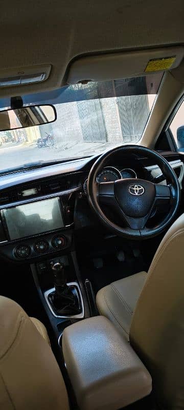 Toyota Corolla GLI 2015 18