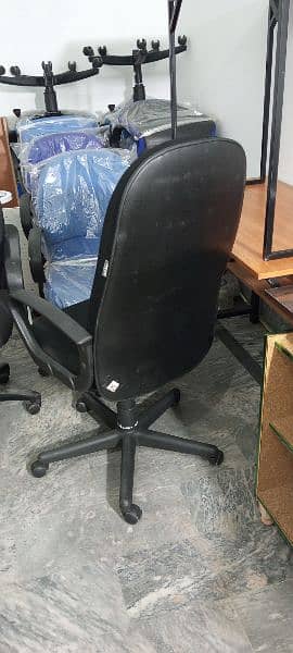 Unilever Branded Office Chairs 4