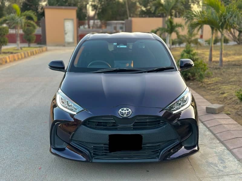 Toyota Yaris G-LED 2021/2024 top of the line in immaculate condition 1