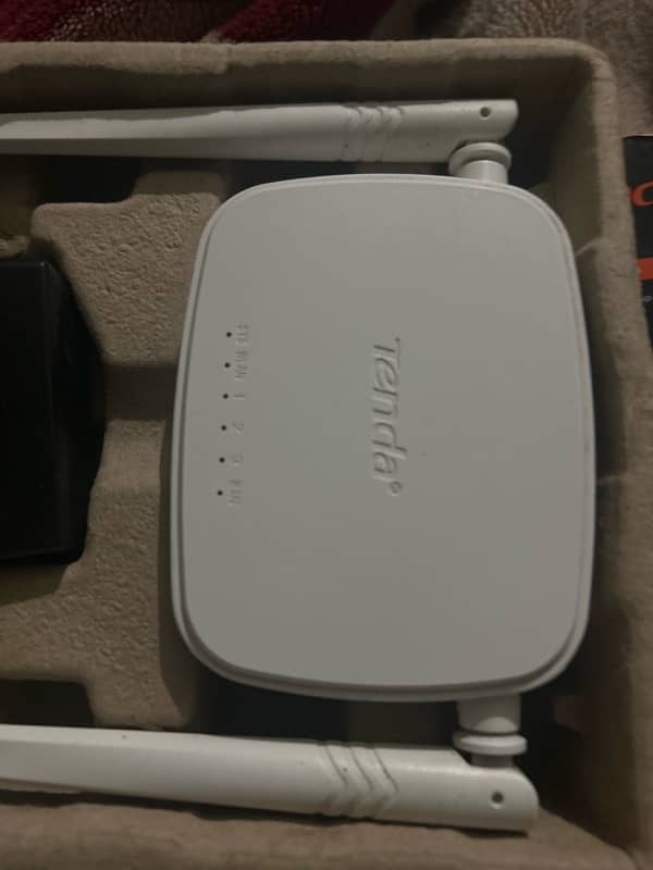 Tenda Tp link Router 2