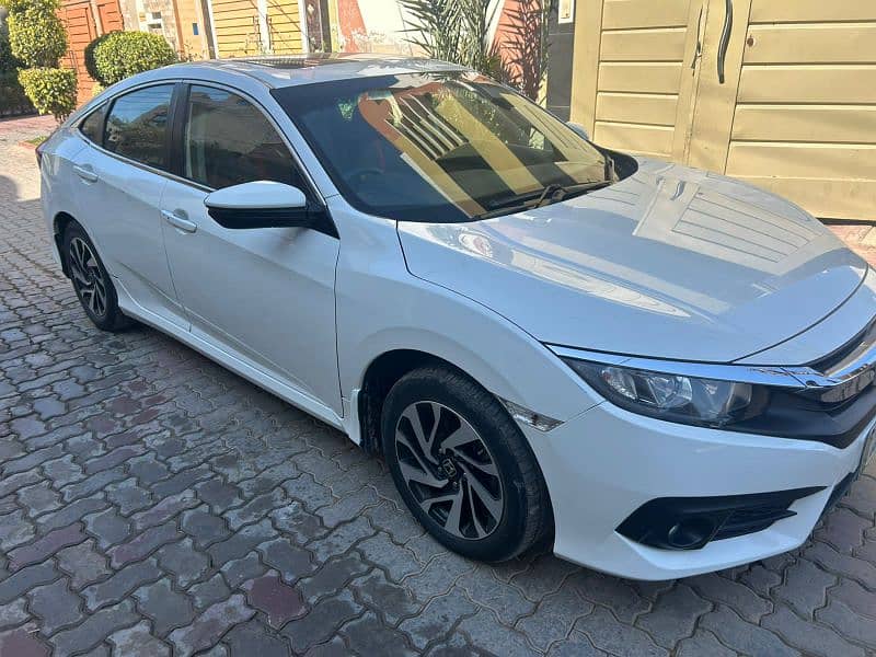 Honda Civic 2017 1