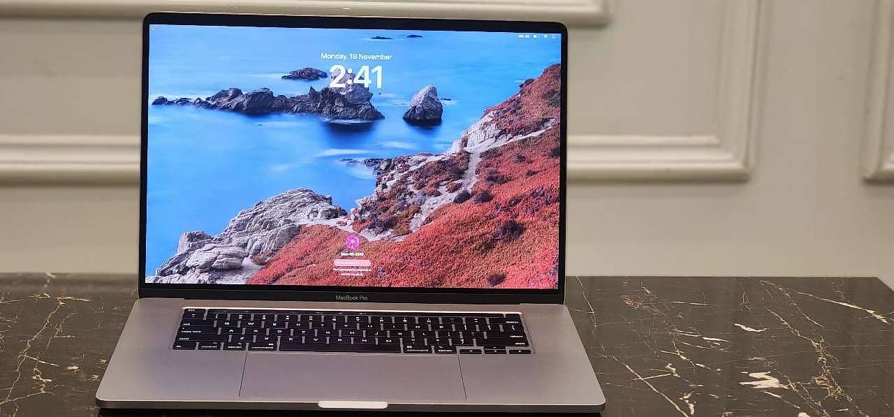 Macbook Pro 2019 16inch CPU i7 Ram 16Gb/Storage 512Gb 0