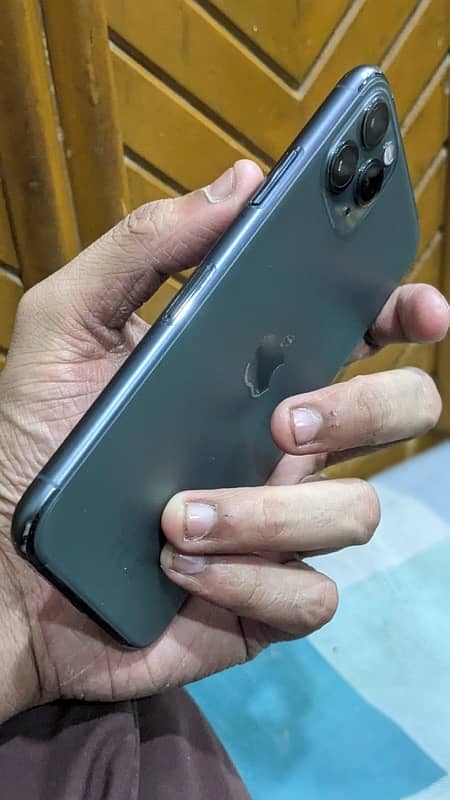 iPhone 11 Pro 256gb Approved 2