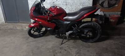 Suzuki Gixxer sf 155